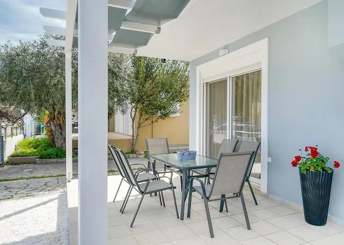 Nik-ntin Deluxe Tatil Evi *