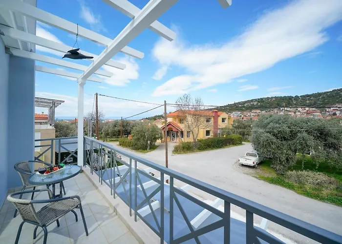 Nik-ntin Deluxe Prínos